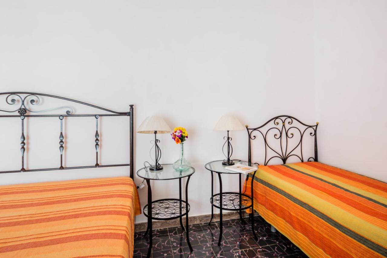 Terre Di Mare Near The Sandy Beach With Pool, Parking & Wifi Fontane Bianche Ngoại thất bức ảnh
