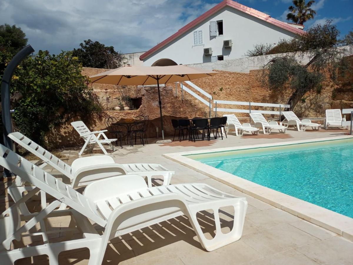 Terre Di Mare Near The Sandy Beach With Pool, Parking & Wifi Fontane Bianche Ngoại thất bức ảnh